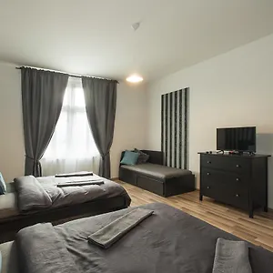 Hotel apartamentowy Neklanova, Praga